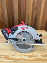 Akku- Handkreiss&auml;ge Milwaukee M18 BLC66